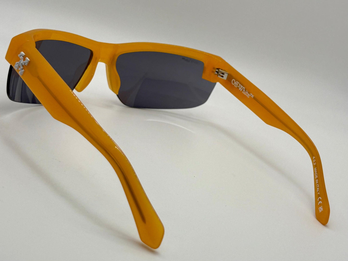 Vintage Off-White Oeri068 2007 75 Sunglasses-Deadstock-Made In Italy