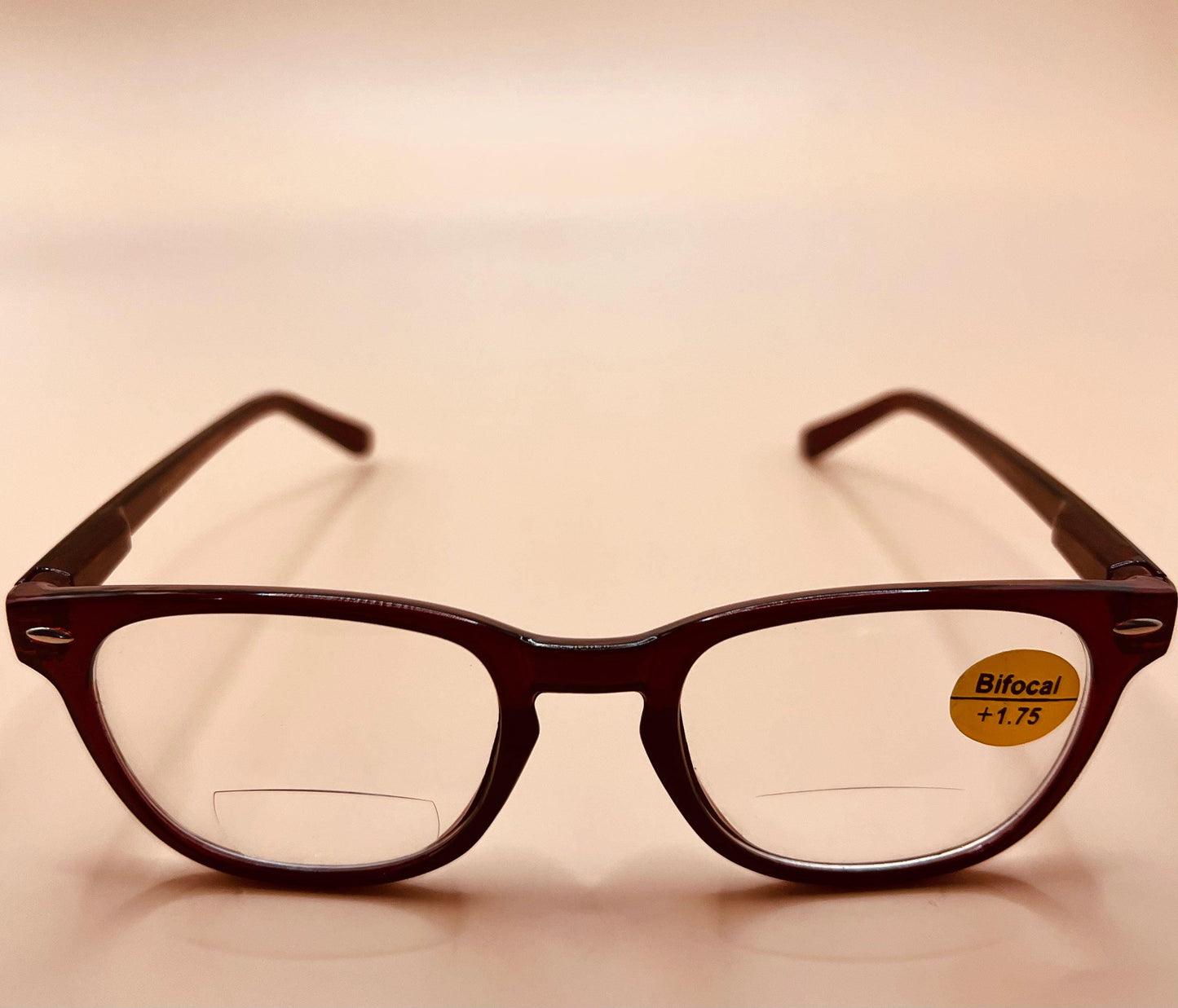 Blended Bi-Focal Reading Lens For Discreet Look
