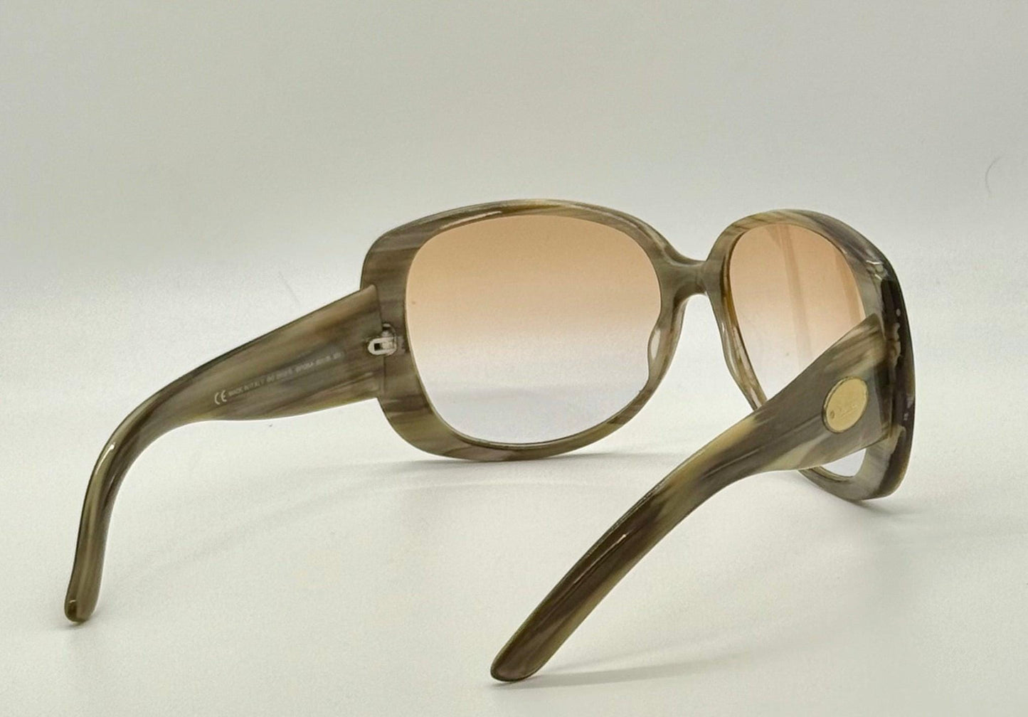 Gucci Gg 2932|S Vintage Sunglasses – Horn Effect With Gold Logo Plaque (60-15-125)