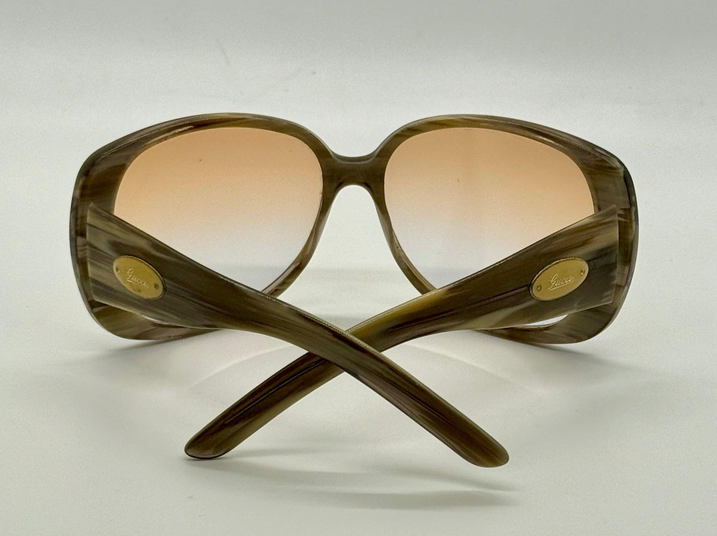 Gucci Gg 2932|S Vintage Sunglasses – Horn Effect With Gold Logo Plaque (60-15-125)