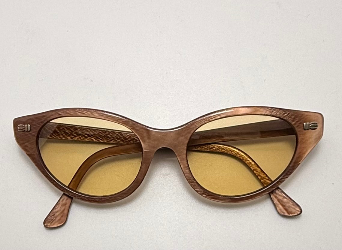 TITMUS 5 1/2 - Textured Bronze with Custom Berko’s Designs Amber Honey Burnt Lenses