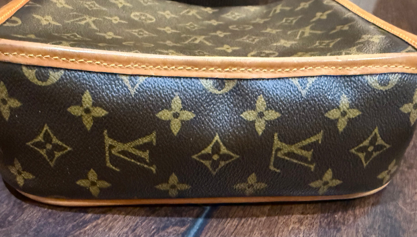 Louis Vuitton Monogram Reporter PM Crossbody Bag – Authentic 2009