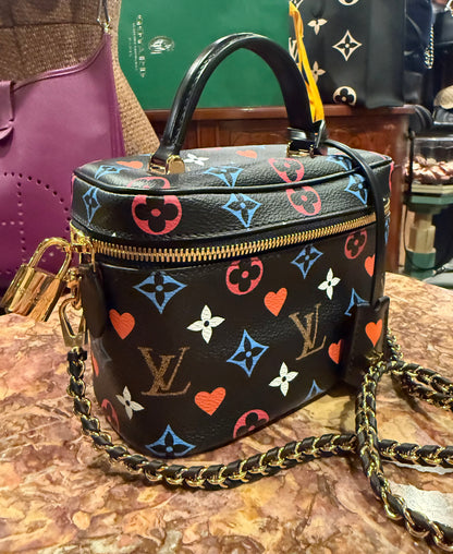 Louis Vuitton - Game On Vanity PM Black Multicolor Hearts Chain Bag Lock LV