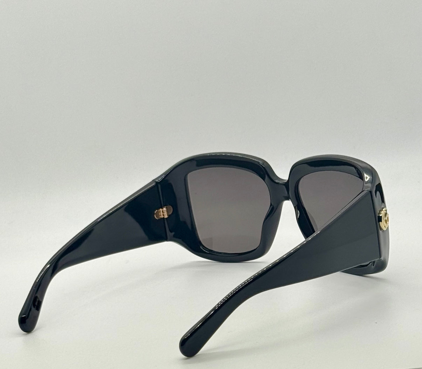 Gucci GG1402S 001 Oversized Sunglasses Unworn Deadstock Full Kit