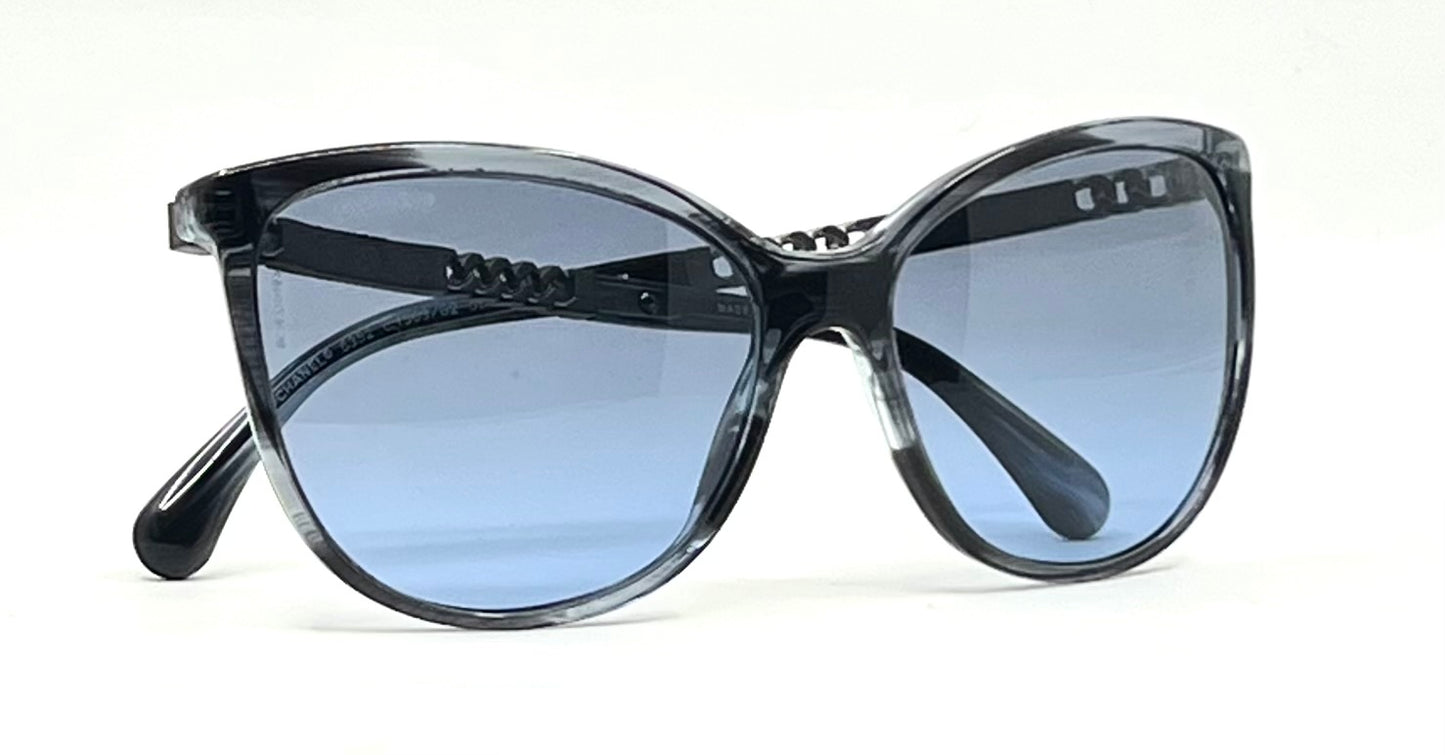 CHANEL 5352 Blue Gradient Cat Eye Sunglasses 59-16 Italy Unworn