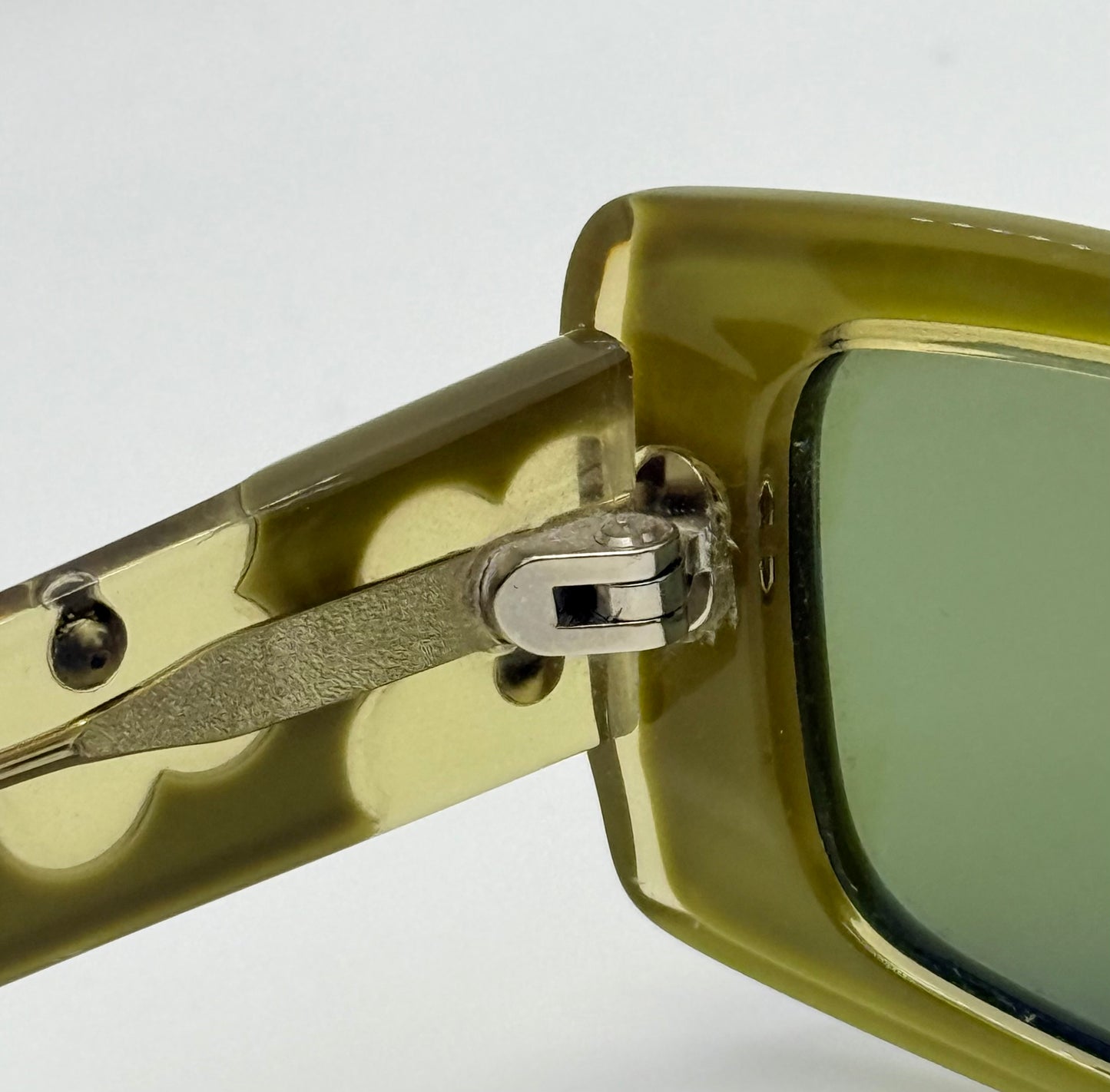 Deadstock Vintage LaFont Paris POPPY 983 Sunglasses-Olive Green & Purple Clover Detail-Made in France