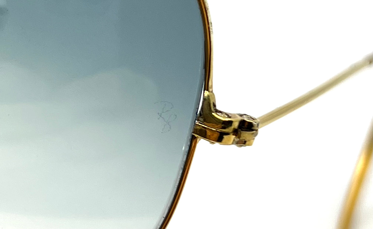 B&L Ray-Ban Shooter 62mm Vintage Gold Aviator-New Custom Lenses – Cable Temples-UNWORN