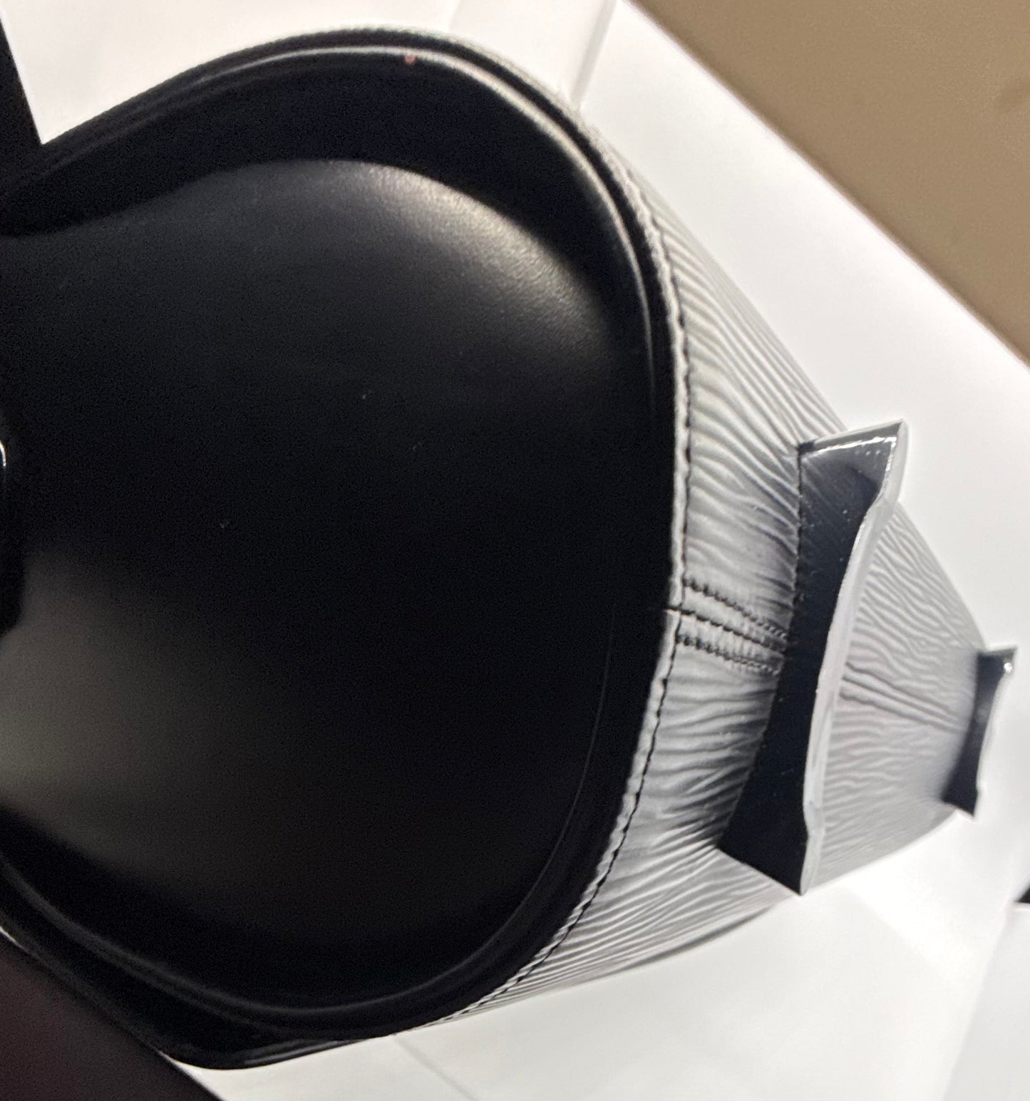 Louis Vuitton VINTAGE Epi Leather Black Camera Shoulder Bag France