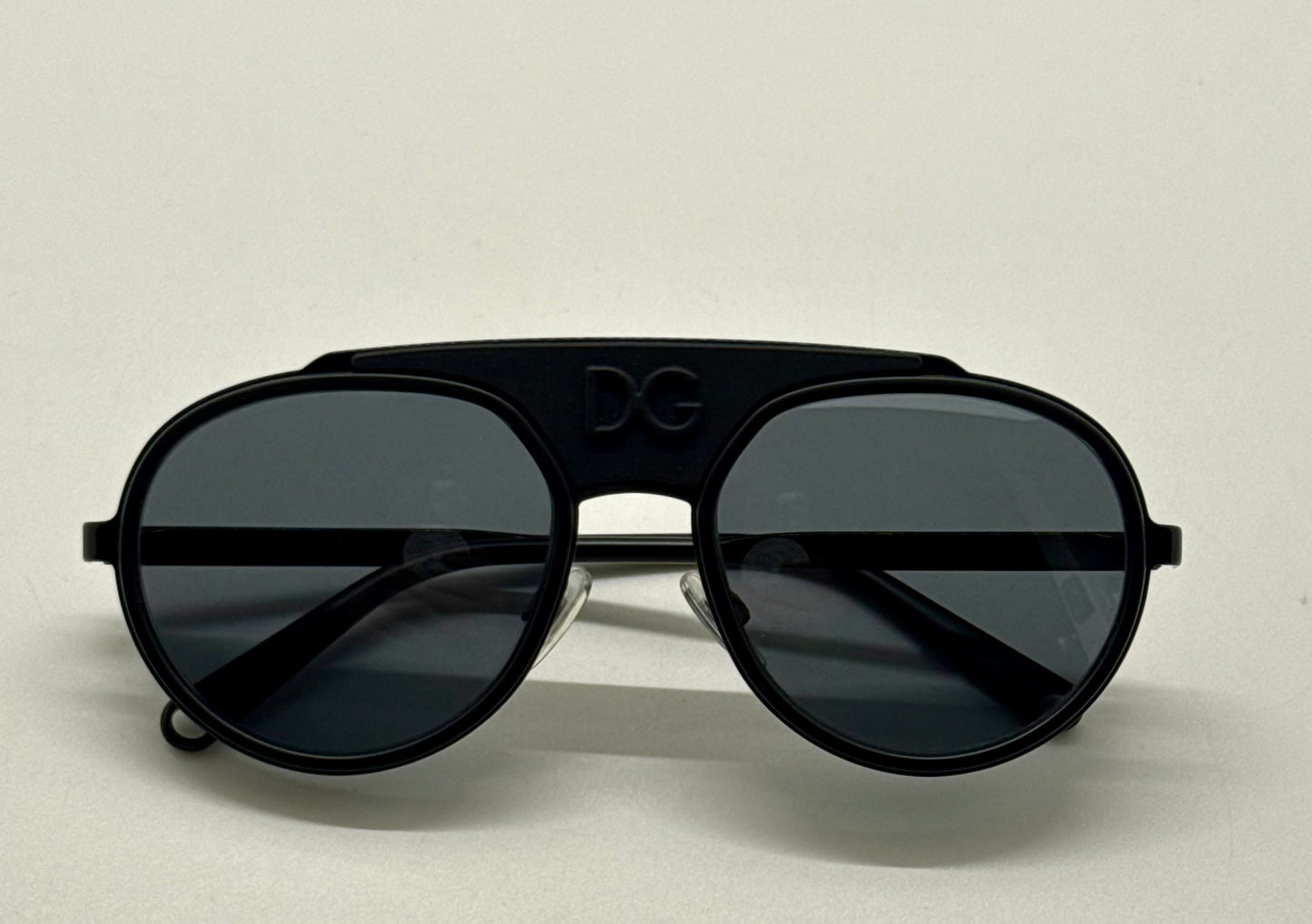 Dolce & Gabbana DG2210 01/6G – Collectible Y2K Vintage Sunglasses – Full Kit