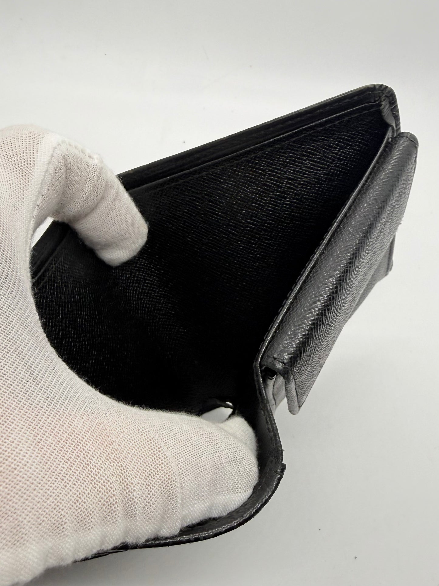 Louis Vuitton Epi Leather Bifold Wallet-Black Noir-LV Authentic