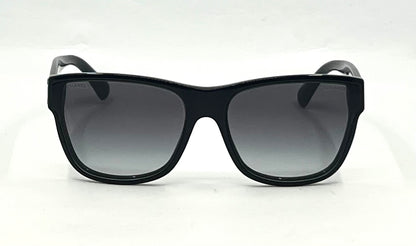 Chanel 5386 Black CC Logo Sunglasses 60-16 Italy Gradient Lens Unworn