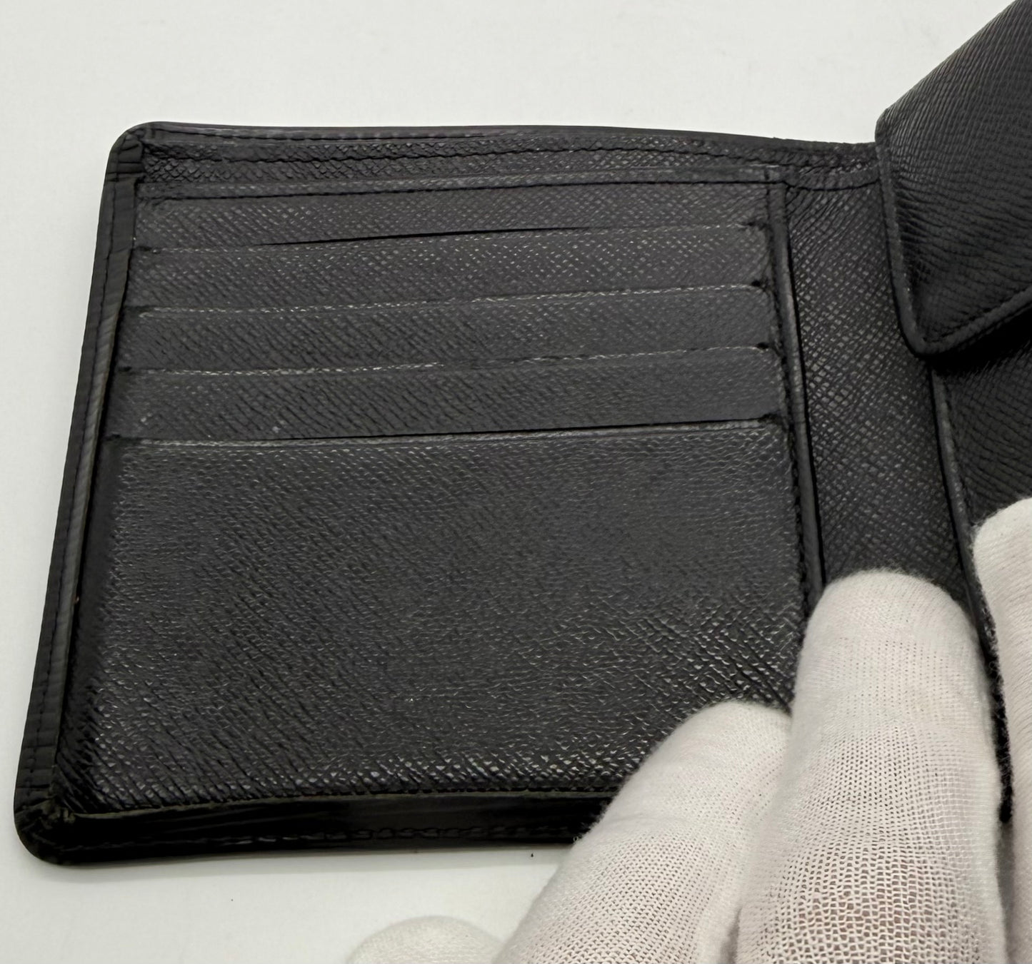 Louis Vuitton Epi Leather Bifold Wallet-Black Noir-LV Authentic