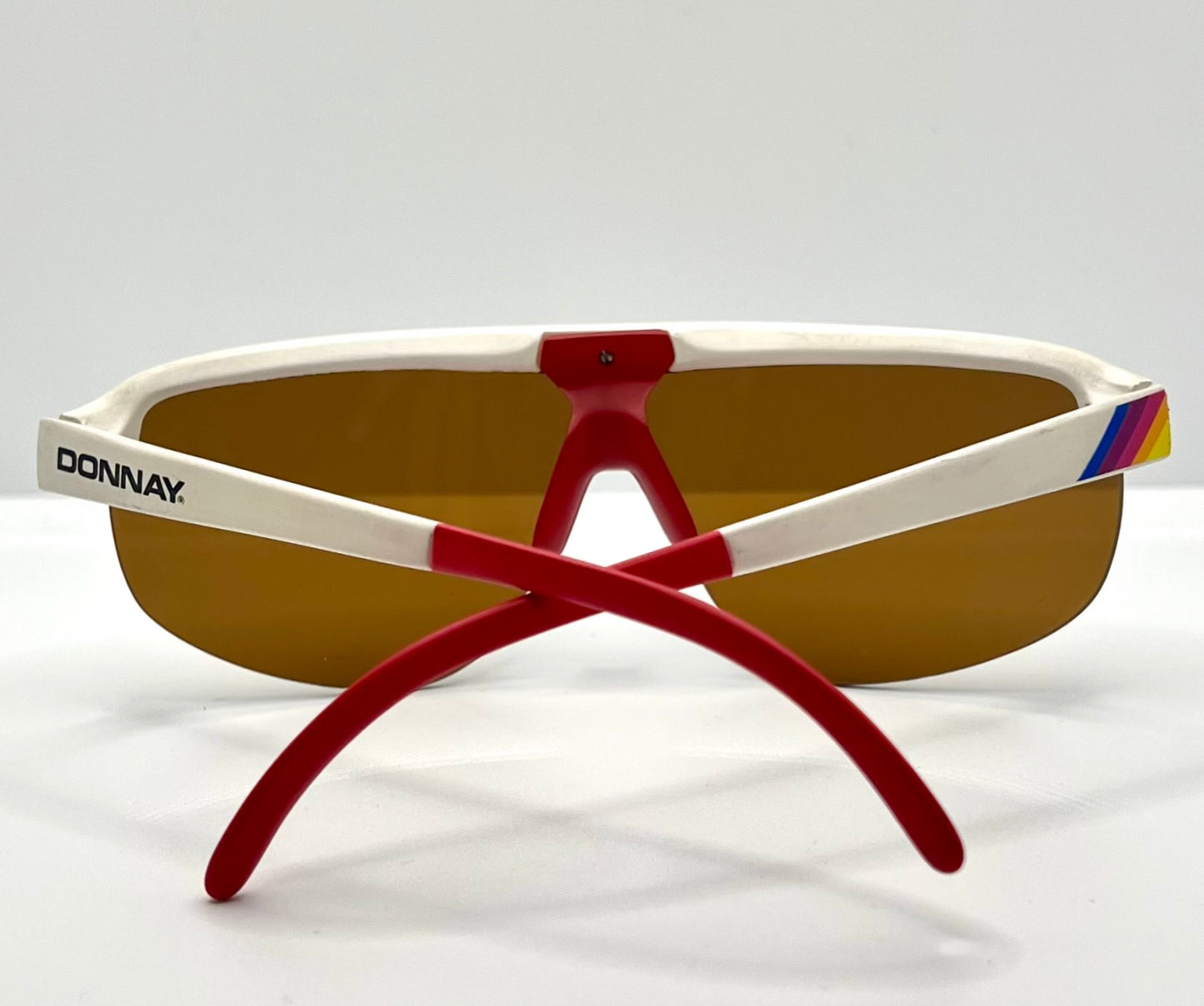 Vintage DONNAY 6394 E-Unit Sun AG Sunglasses – White/Red Deadstock 1980s Sport Wrap Shield – Original Lenses