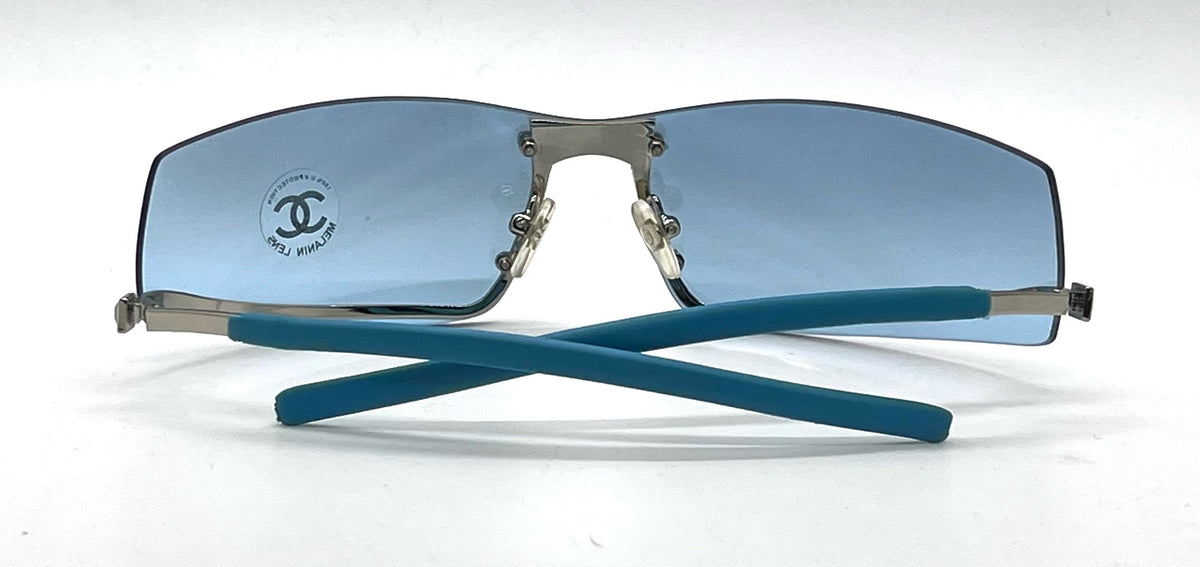 Chanel 4066-B Vintage Y2K Blue Shield Sunglasses Unworn Original Made in Italy