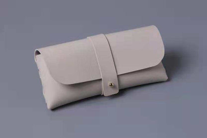 SOFT, SLIM LUXURY EYEWEAR CASE.  IDEAL FOR MEN OR WOMEN