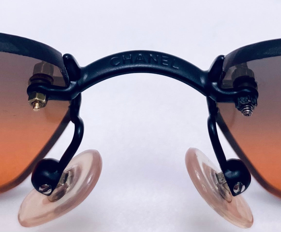 Chanel 4018 c.142/78 Rimless Gradient Sunglasses-Full Kit-Vintage Elegance