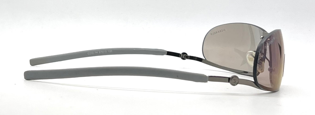 Chanel C232-7H Gray Wraparound Sunglasses Vintage Unworn Full Kit Made in Italy