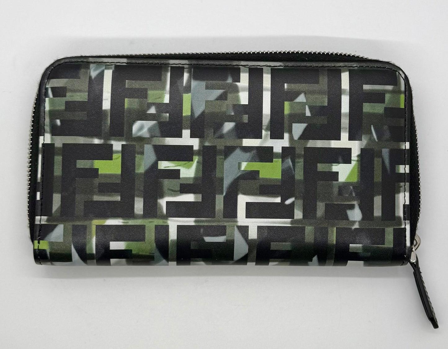 FENDI FF LOGO CAMO ZIP-AROUND WALLET / LONG CLUTCH – NEW / UNUSED