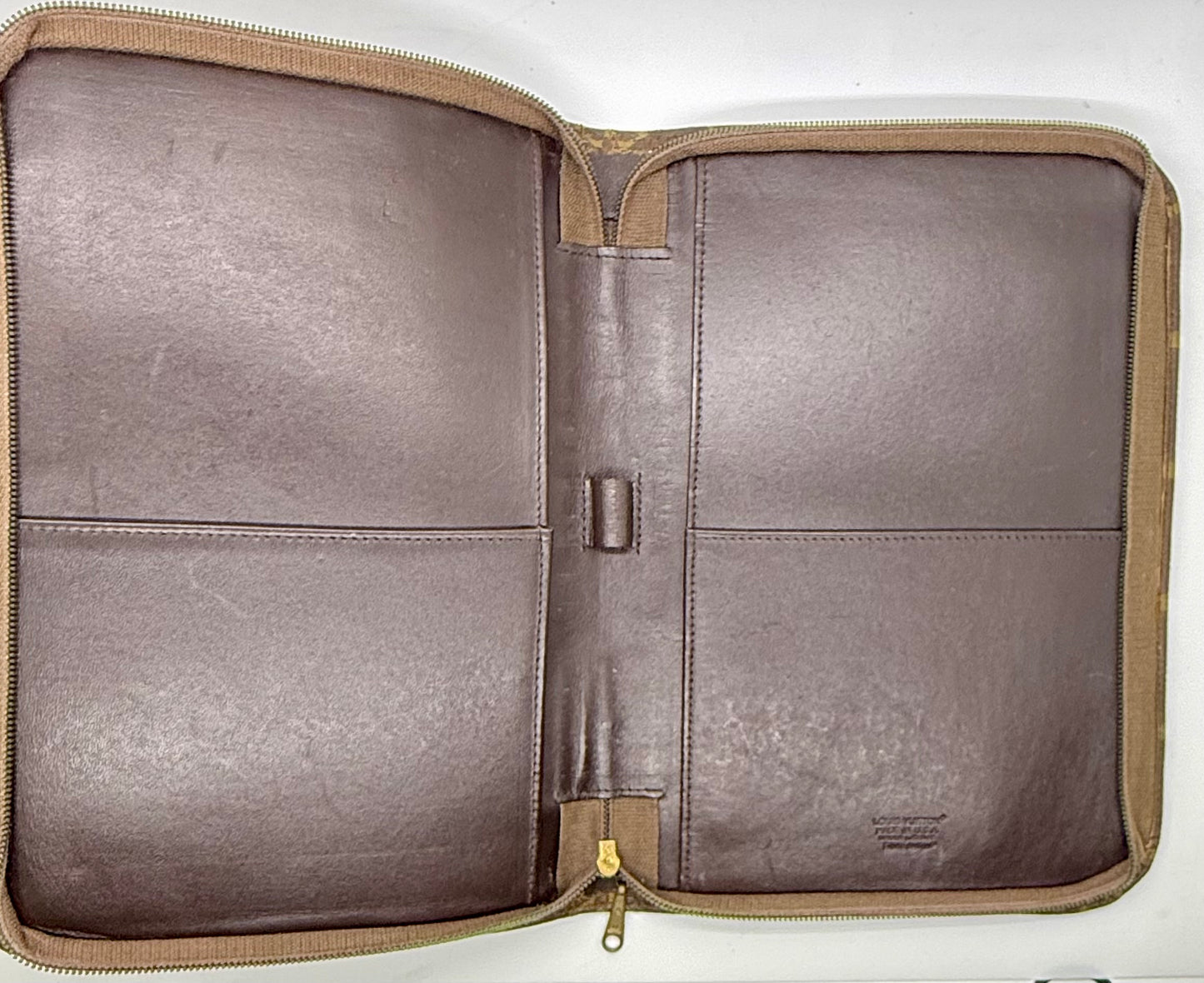 LOUIS VUITTON MONOGRAM ZIP FOLIO DOCUMENT CASE – VINTAGE