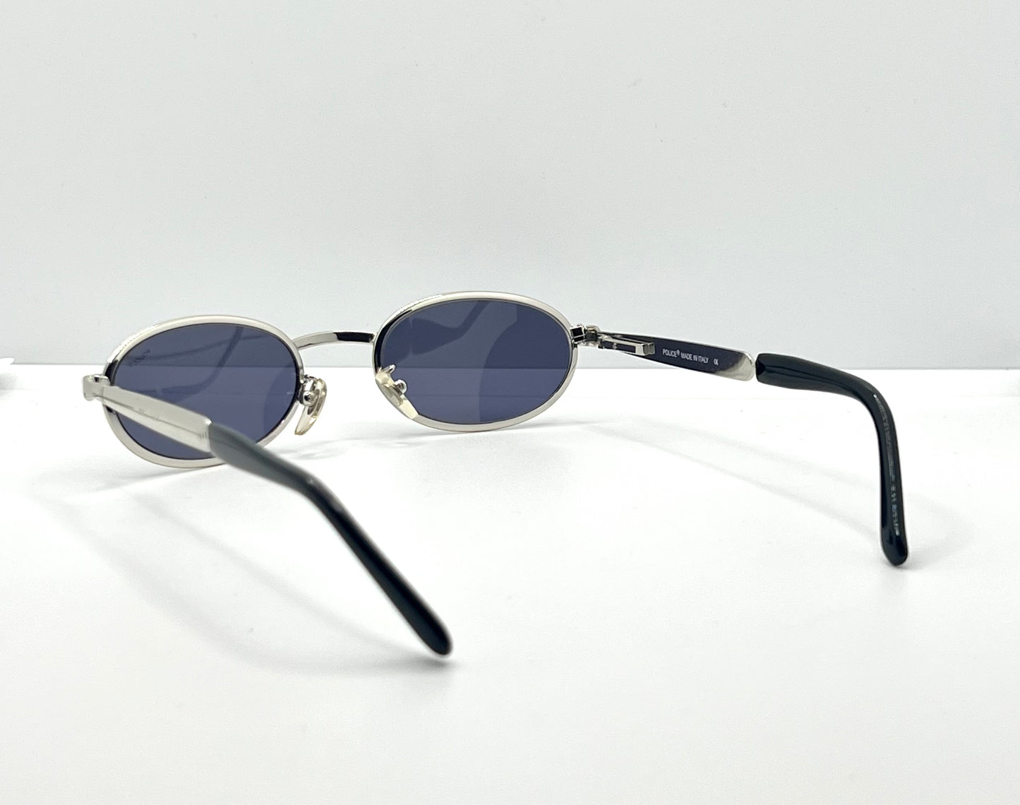 POLICE 2403 COL.579 Vintage Sunglasses-Spring Hinge-Oval 90s Style Deadstock