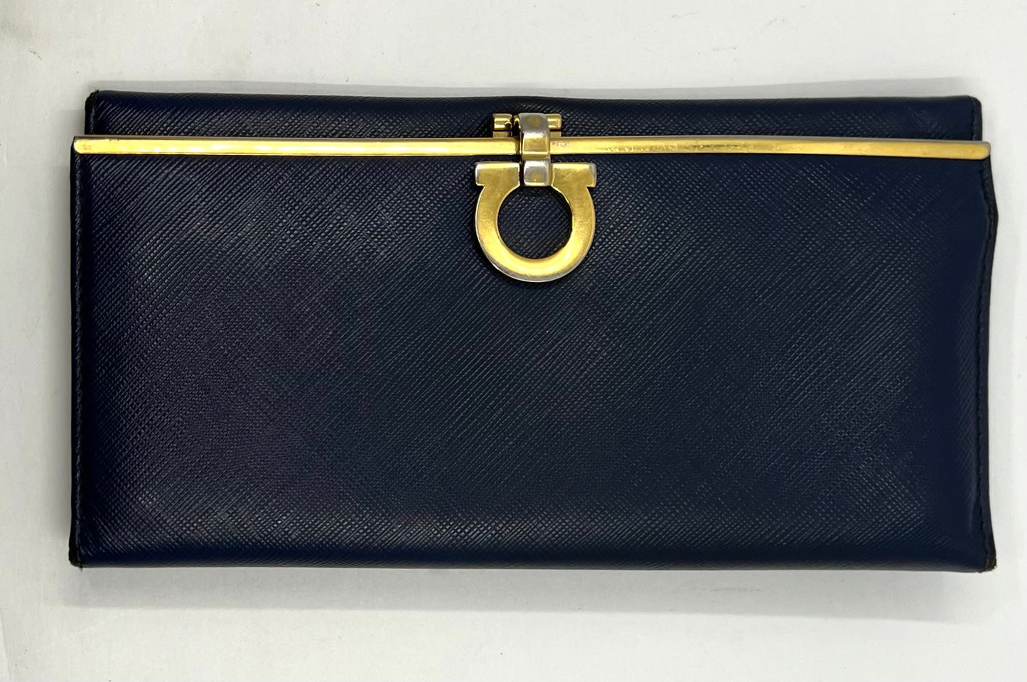 Salvatore Ferragamo Navy Saffiano Kisslock Long Wallet – Made in Italy