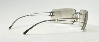 CHANEL 4051B 103/61 Rimless Crystal CC Logo Sunglasses-Y2K Deadstock-Italy