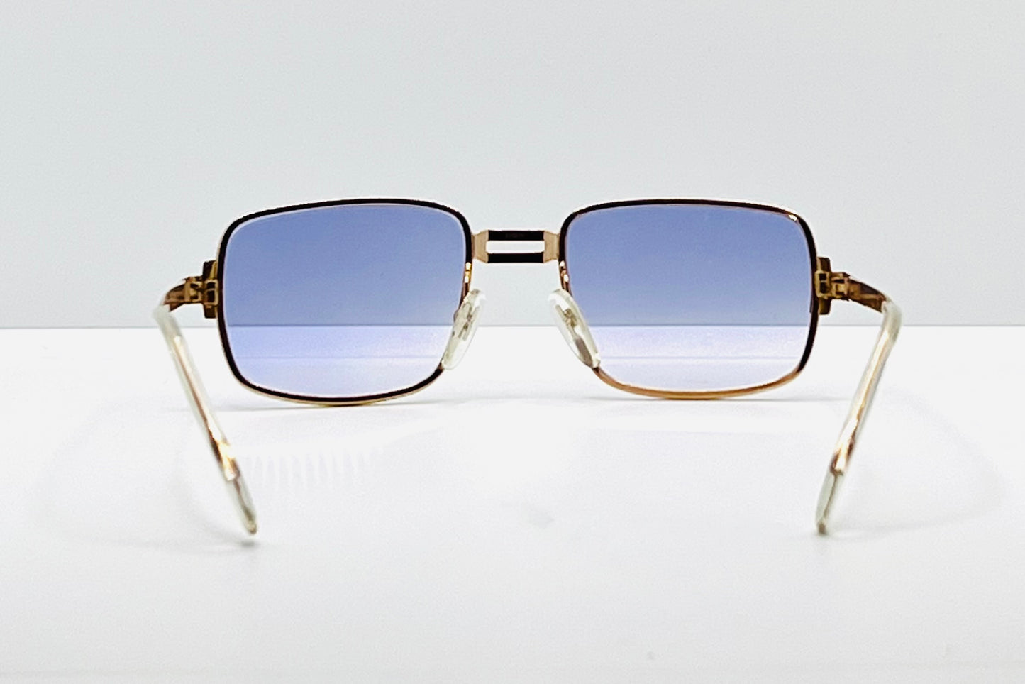 Meritad MOD.391T-Vintage Gold Frame w/New, Custom Aquaviolet Gradient Lenses-Deadstock-Germany