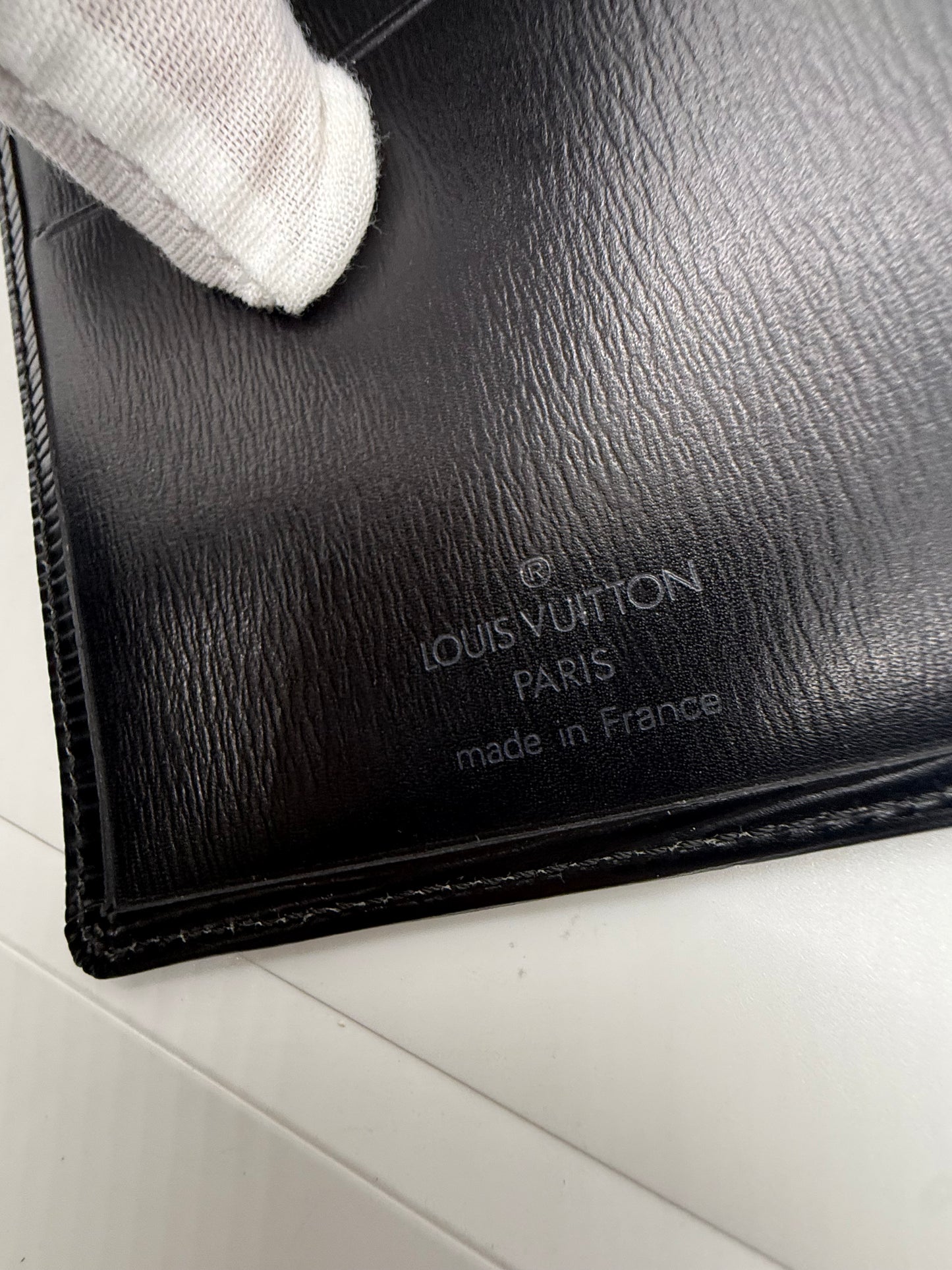 Louis Vuitton Epi Long Wallet Noir 2002 Vintage France