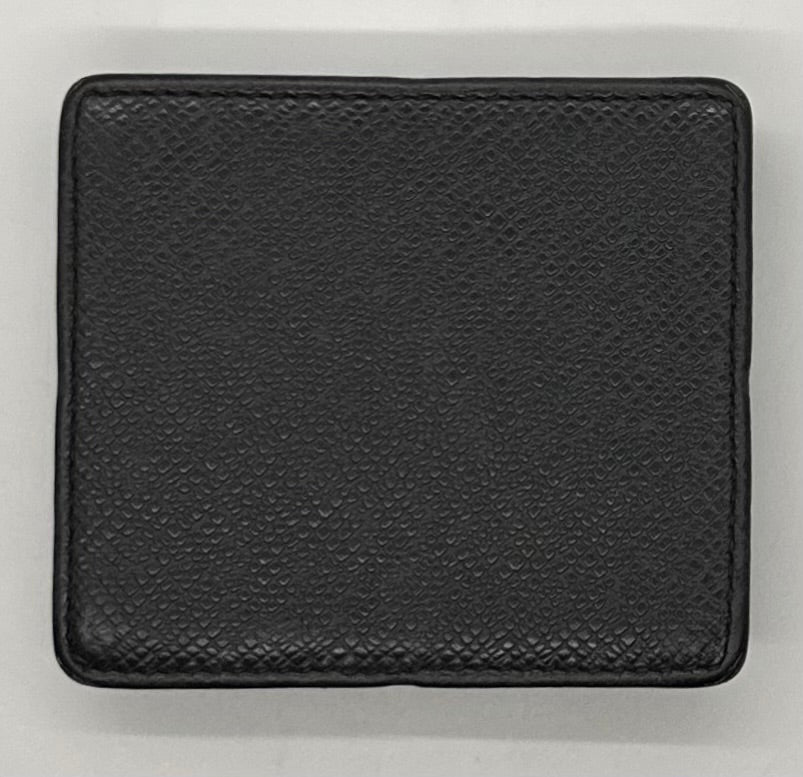 Louis Vuitton Taiga Coin Purse Black Snap VINTAGE Wallet-France