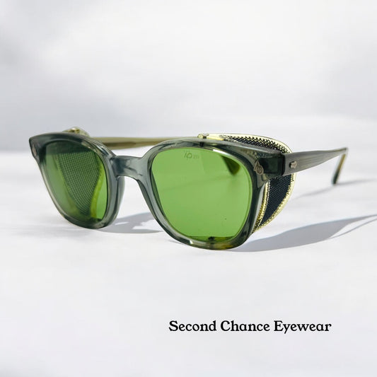 Vintage American optical flex fit 6m z87 green lenses