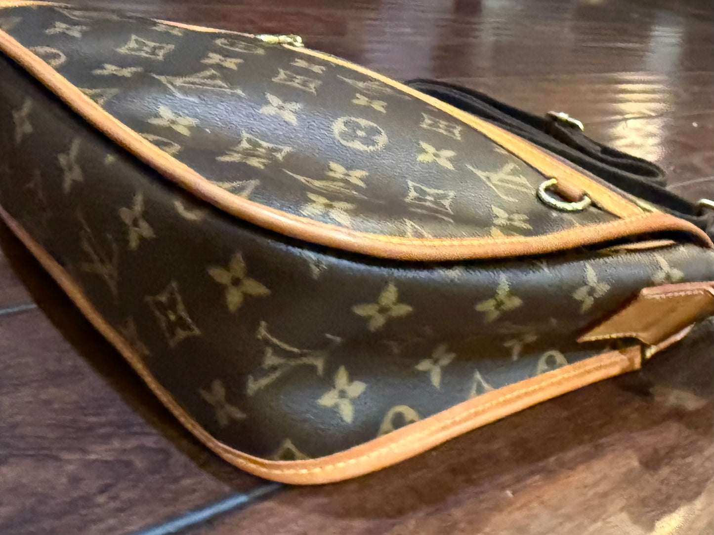 Louis Vuitton Monogram Reporter PM Crossbody Bag – Authentic 2009