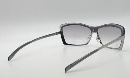 Deadstock Y2K Gucci GG 2688/S Sunglasses – Full Kit – Grey Gradient Lenses
