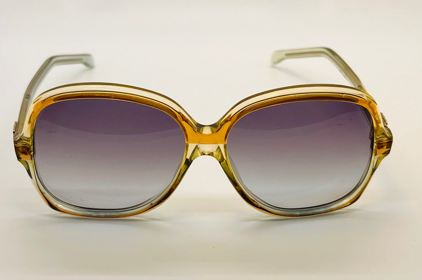 Vintage Emilio Pucci
Sunglasses-Amber Gold
Gradient Grey Lenses-NOS/UNWORN