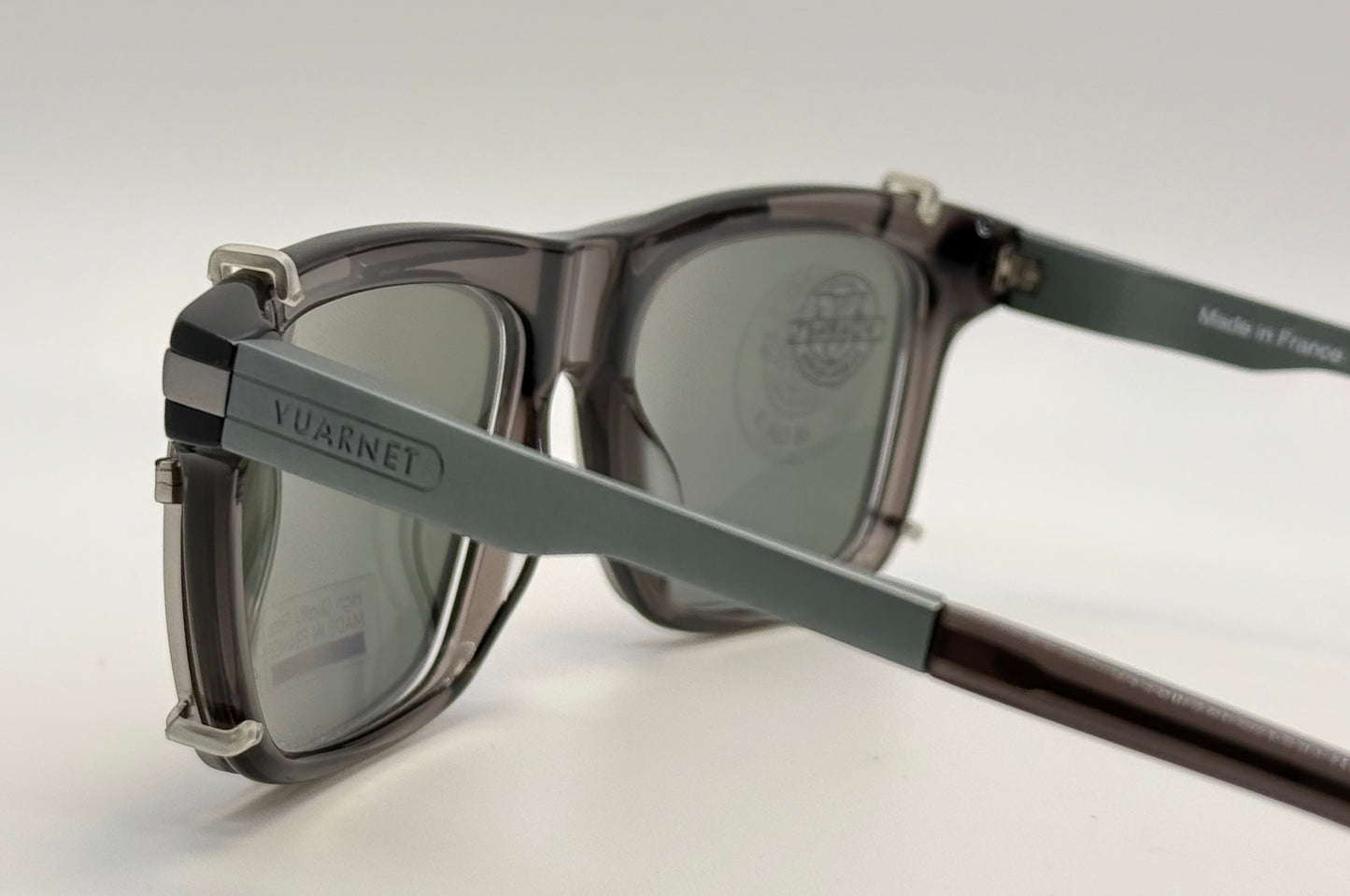 BRAND NEW/UNWORN Vuarnet VL1404 0004 Sunglasses – Translucent Grey Frames w/SX2000 Green Mineral Glass Clip-On Lenses