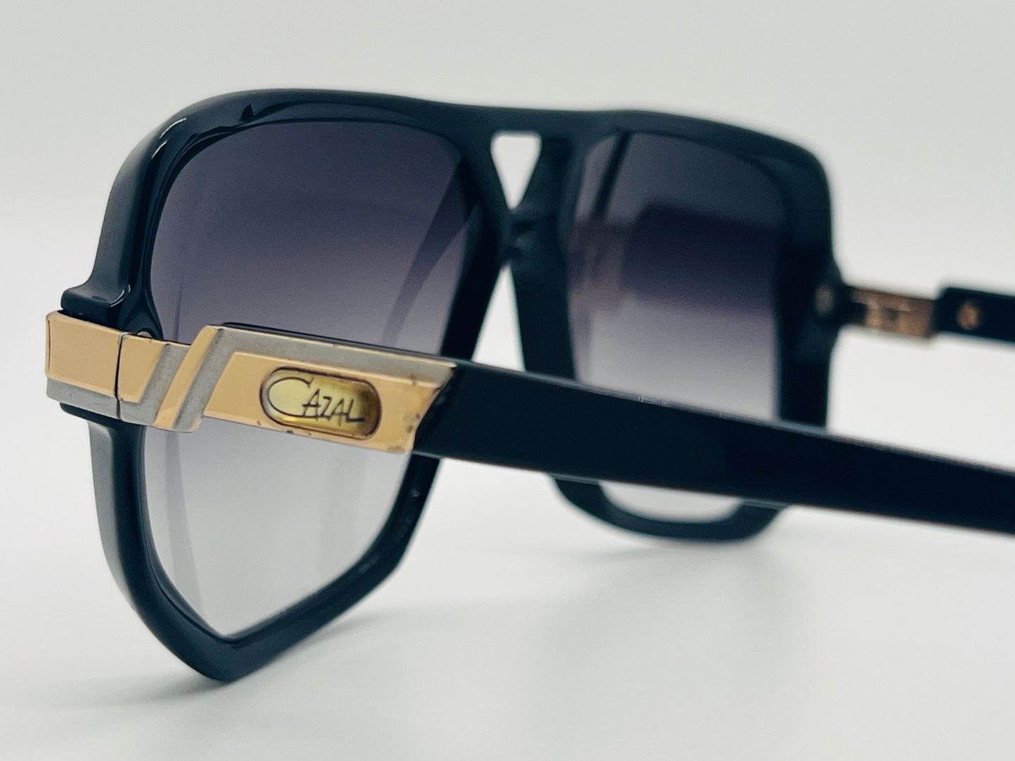 CAZAL LEGENDS 627 Col.001 Black & Gold Sunglasses w/Brand New Grey Gradient Lenses-59mm