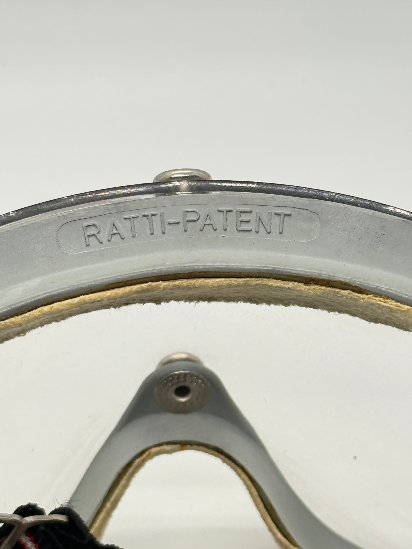 Ratti-Patent Vintage Motorcycle Goggles-Made in Italy-50s/60s Racing Aviator