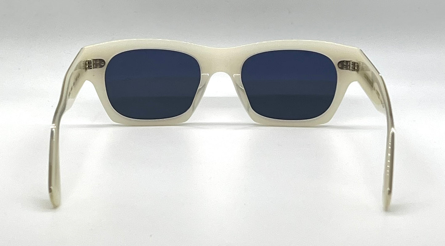 Oliver Peoples ISBA OV5376SU White Pearl Vintage Glass Unworn/Full Kit