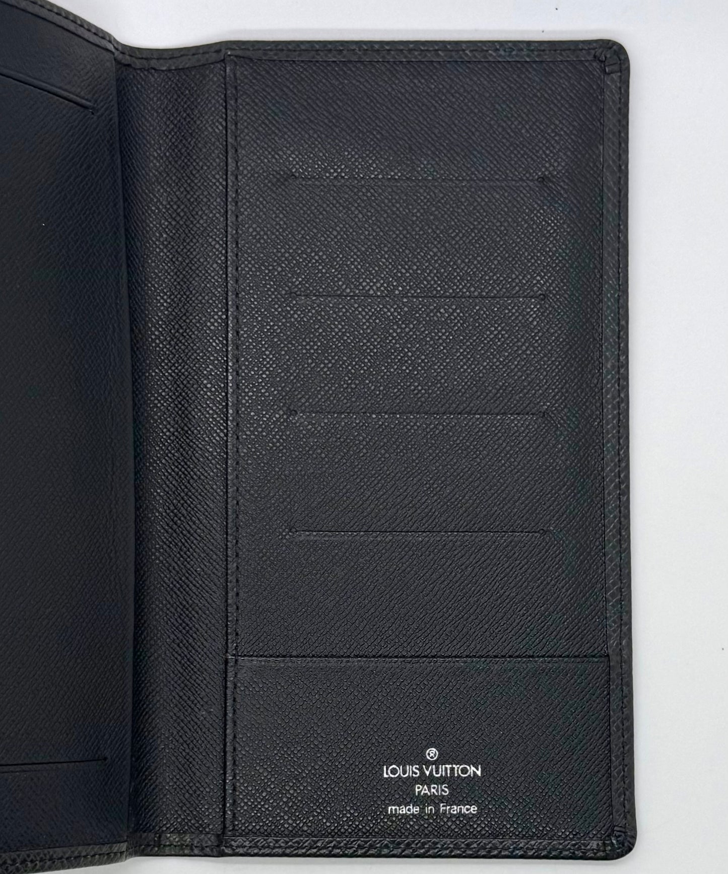 Louis Vuitton Taiga Leather Long Wallet-Black-Made in France-Unused-Archive