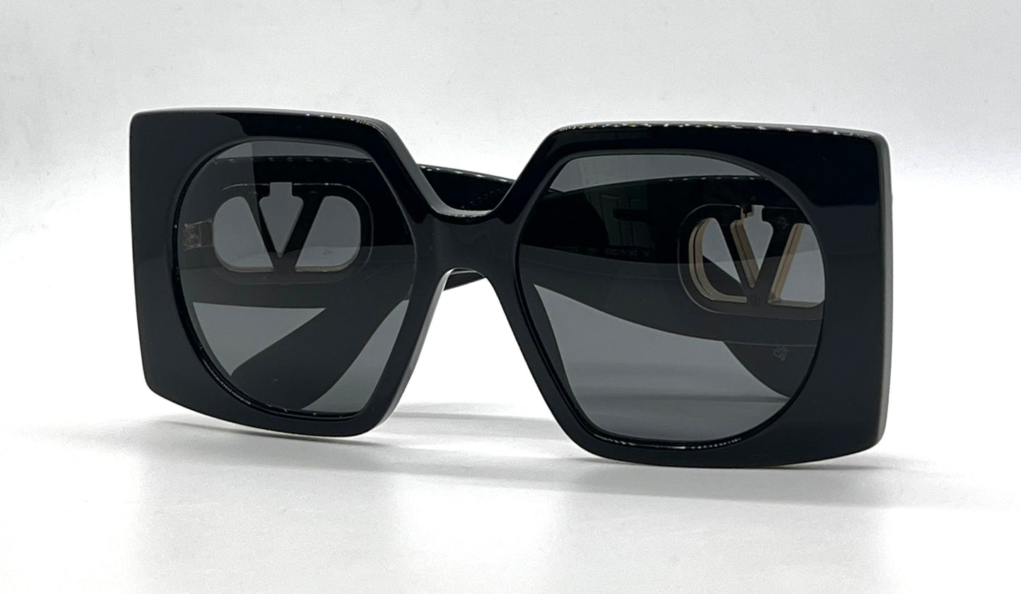 Valentino Vain Bold VG0002S 001 Black Gold Sunglasses Unworn Full Kit