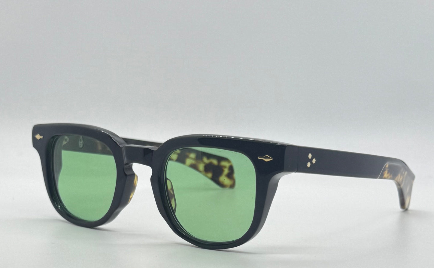 Jacques Marie Mage JAX in AGAR-Ltd. 650 pcs. W/New, Custom POLARIZED Lenses-Full Kit