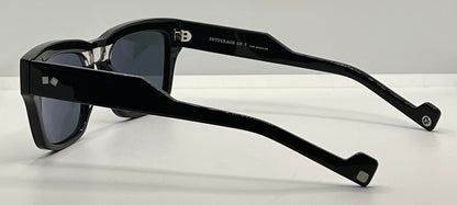 ENTOURAGE OF 7 – RUNYON Sunglasses– 2 Tone Black Frame-Full Kit-New/Unworn-54mm