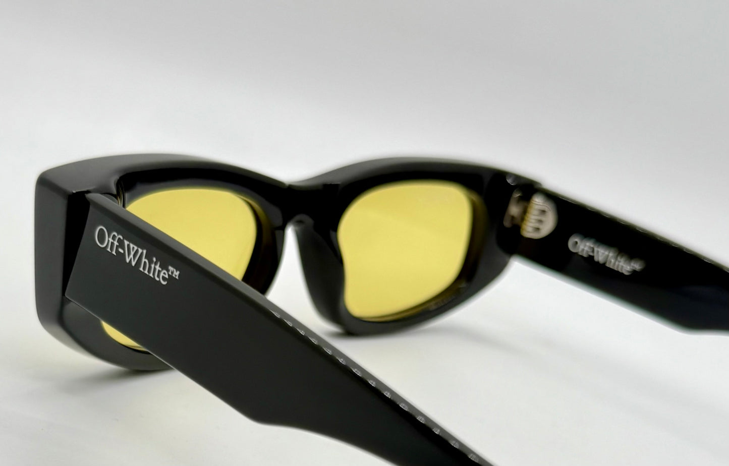 Off-White™ OERI090 1018 Sunglasses Black/Yellow Rare-New/Unworn-Full Kit Italy-51mm
