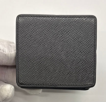 Louis Vuitton Taiga Coin Purse Black Snap VINTAGE Wallet-France