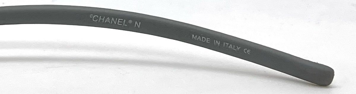 Chanel C232-7H Gray Wraparound Sunglasses Vintage Unworn Full Kit Made in Italy