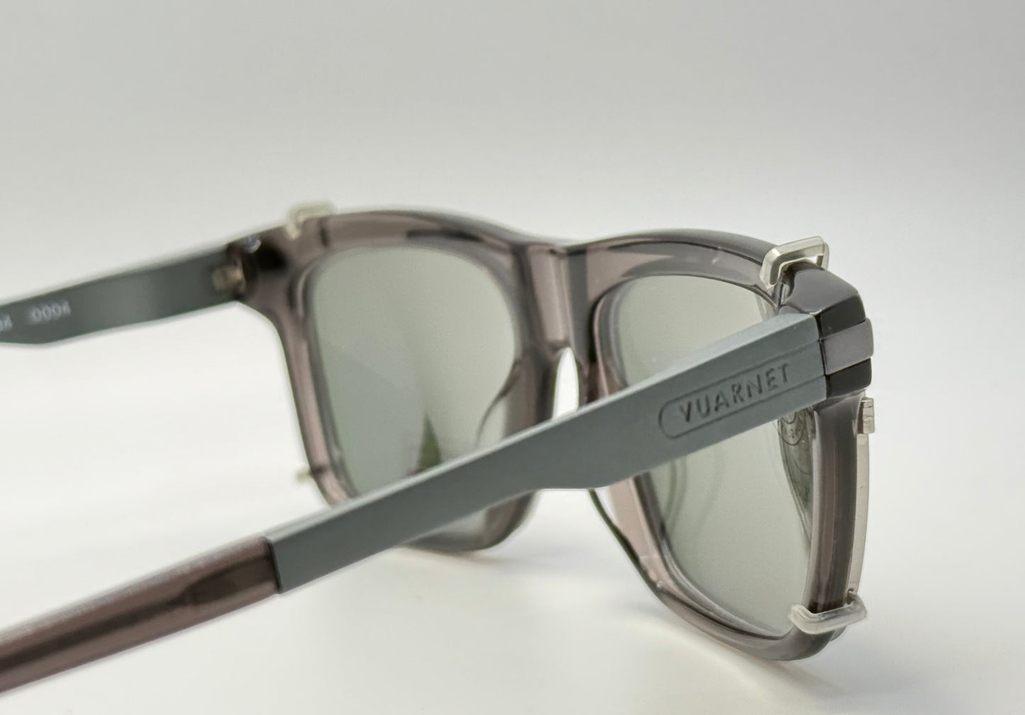 BRAND NEW/UNWORN Vuarnet VL1404 0004 Sunglasses – Translucent Grey Frames w/SX2000 Green Mineral Glass Clip-On Lenses