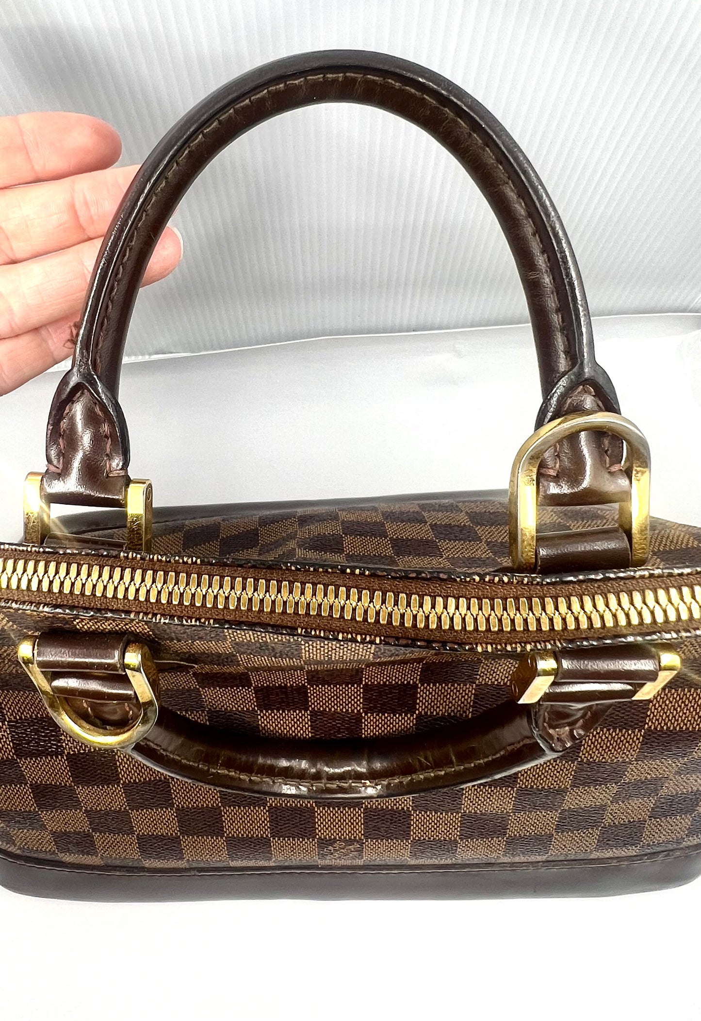 Louis Vuitton VINTAGE Alma Damier Ebene Handbag Brown Leather