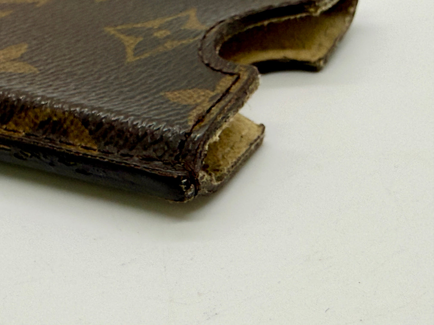 Louis Vuitton Monogram Phone Sleeve Vintage LV Canvas Slim Pouch