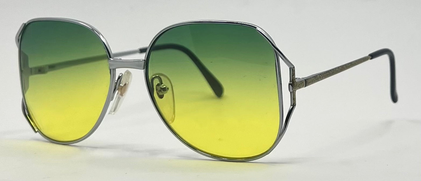 Vintage Nikon NK4608 Japan Aviator Sunglasse-New Green/Yellow Gradient Lenses
