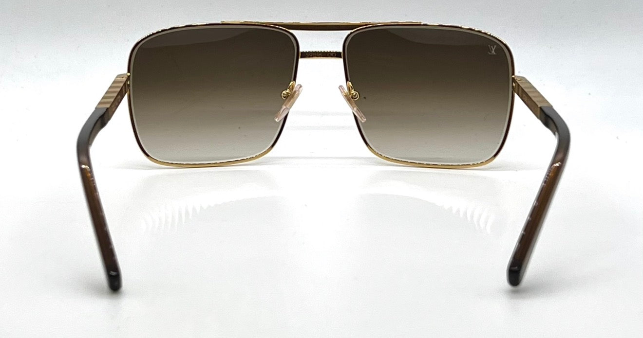 Louis Vuitton Z0259U Attitude Damier Gold Pilot Sunglasses Full Kit 59mm