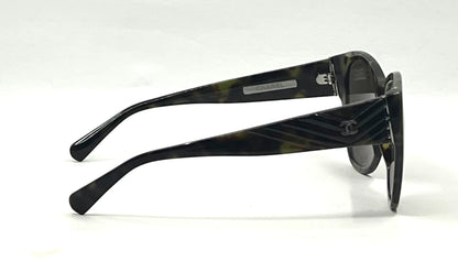 Chanel 5412 CC Logo Tortoise Sunglasses 54-19 Italy Gradient Lens Unworn